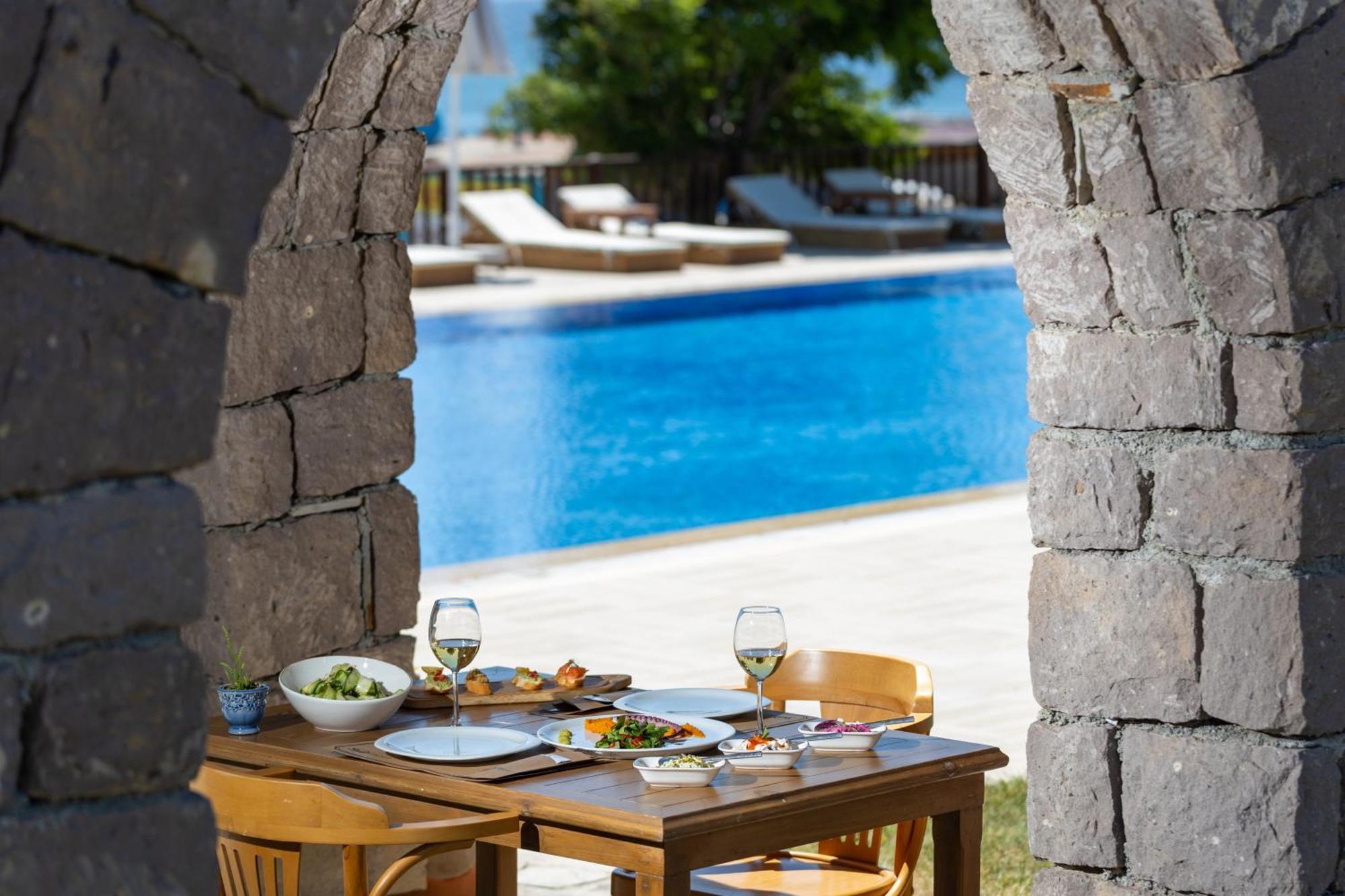 Cinarli Kasri Hotel İmroz Exterior foto
